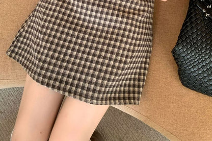 Plaid Mini A-Line Skirt with Mid Rise