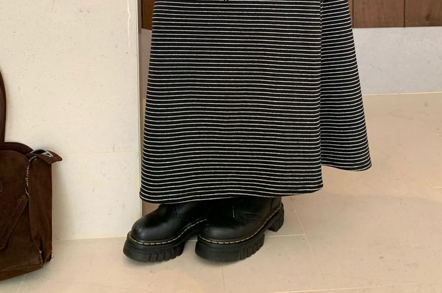 Striped Maxi A-Line Skirt with Mid Rise Waist