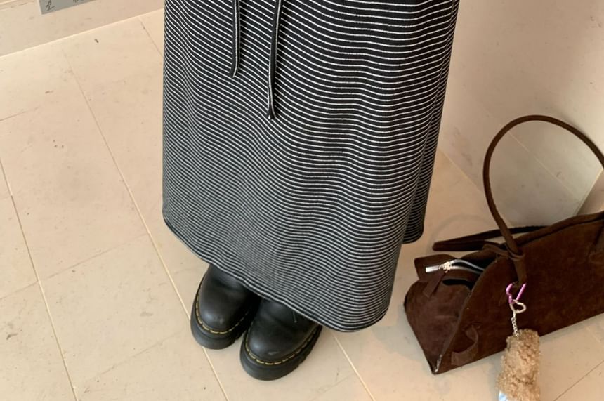 Striped Maxi A-Line Skirt with Mid Rise Waist