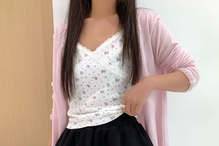 Elastic Waist Mini Skirt with Lace Trim and Tiered Layers