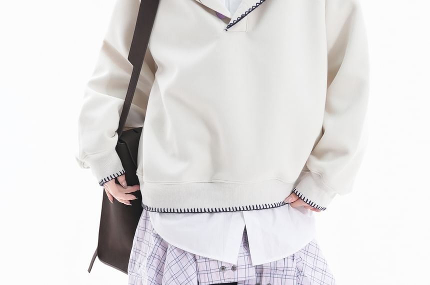 Contrast Trim Hooded Sweatshirt