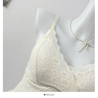 Lace Trim Slim-Fit Camisole with V-Neck