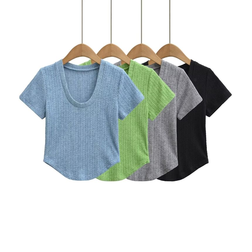 Crop Scoop Neck Tee - Short Sleeve