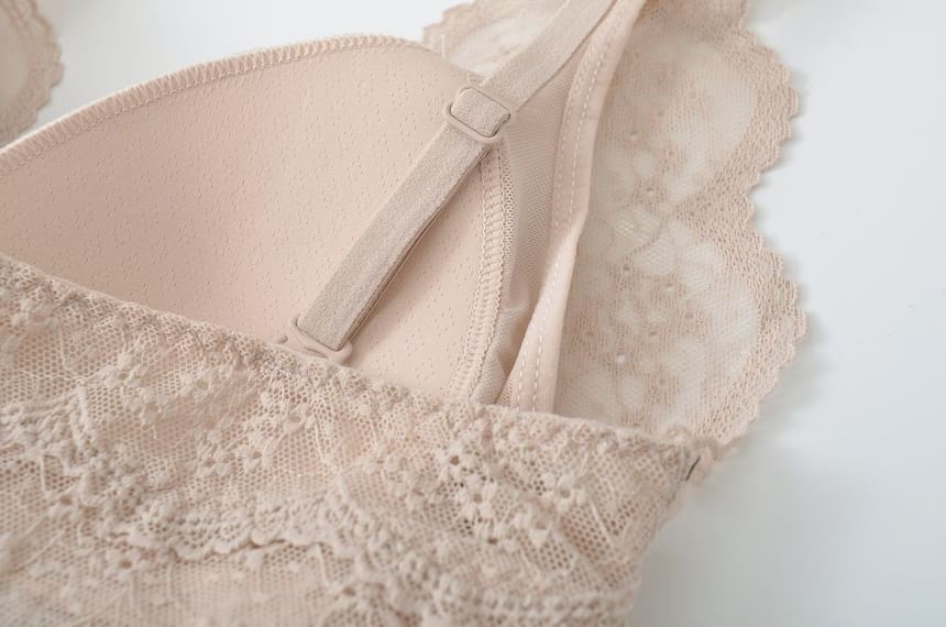 Lace Camisole - V-Neck Sleeveless