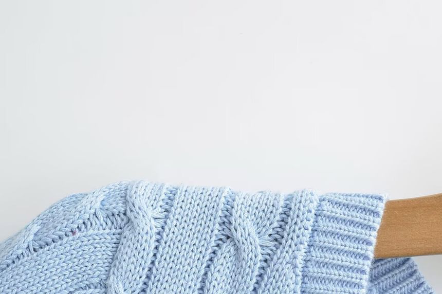 Cable Knit Crop Top - Short Sleeve V-Neck