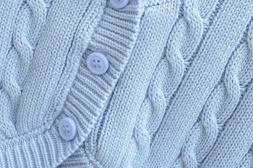 Cable Knit Crop Top - Short Sleeve V-Neck