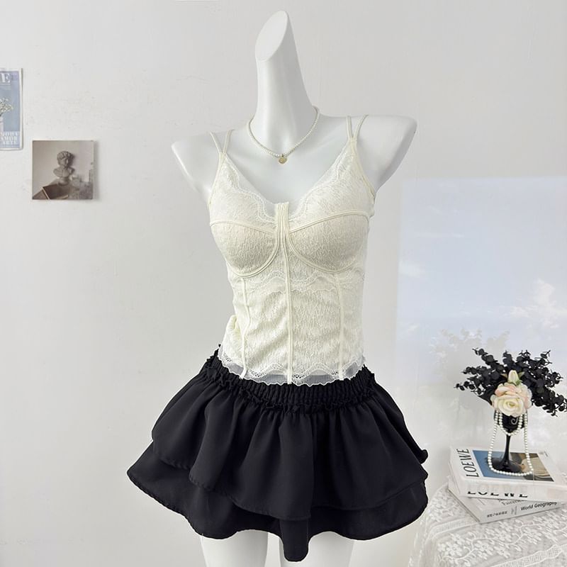 Padded Lace V-Neck Fitted Camisole