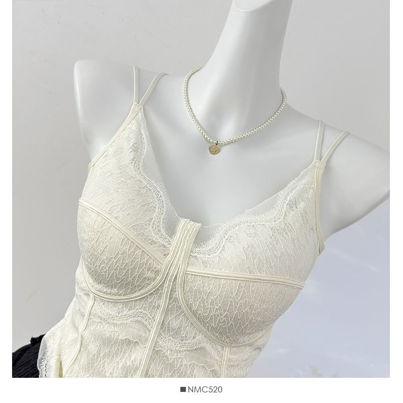 Padded Lace V-Neck Fitted Camisole