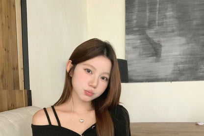 Long-Sleeve Button-Front V-Neck Crop Top