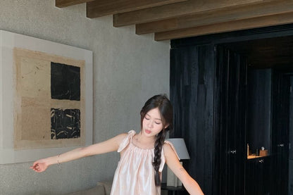 Satin Sleeveless Blouse in Solid Color