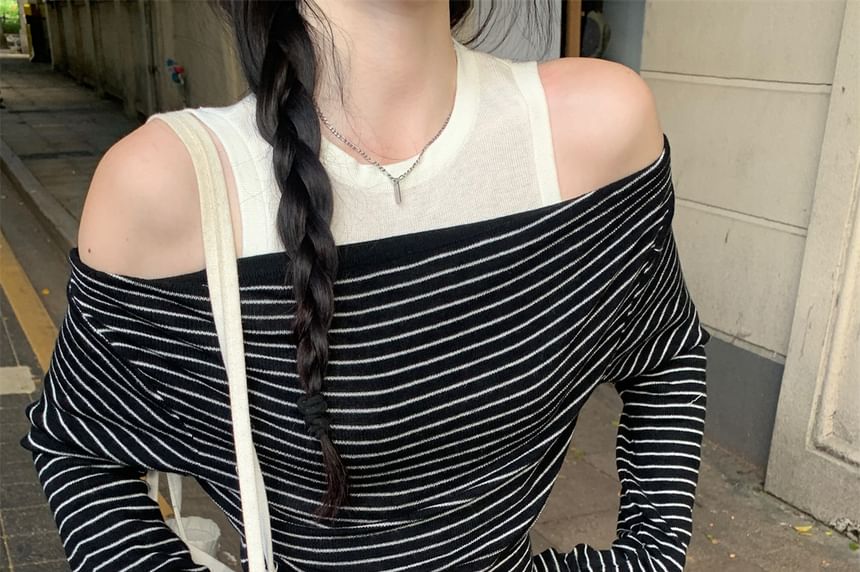 Cold Shoulder Long-Sleeve Two-Piece Top