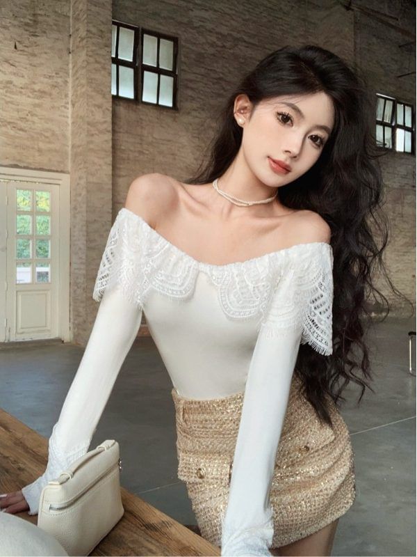 Long Sleeve Off Shoulder Panel Lace Top