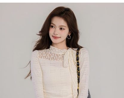 Long-Sleeve Mock Neck Lace Panel Ruched Slim Fit Top