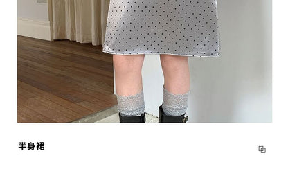 Polka Dot A-Line Midi Skirt High-Rise