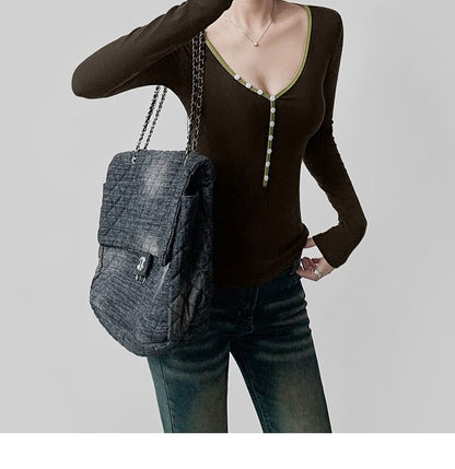 Slim-Fit Henley T-Shirt with Long Sleeves, V-Neck, and Contrast Trim