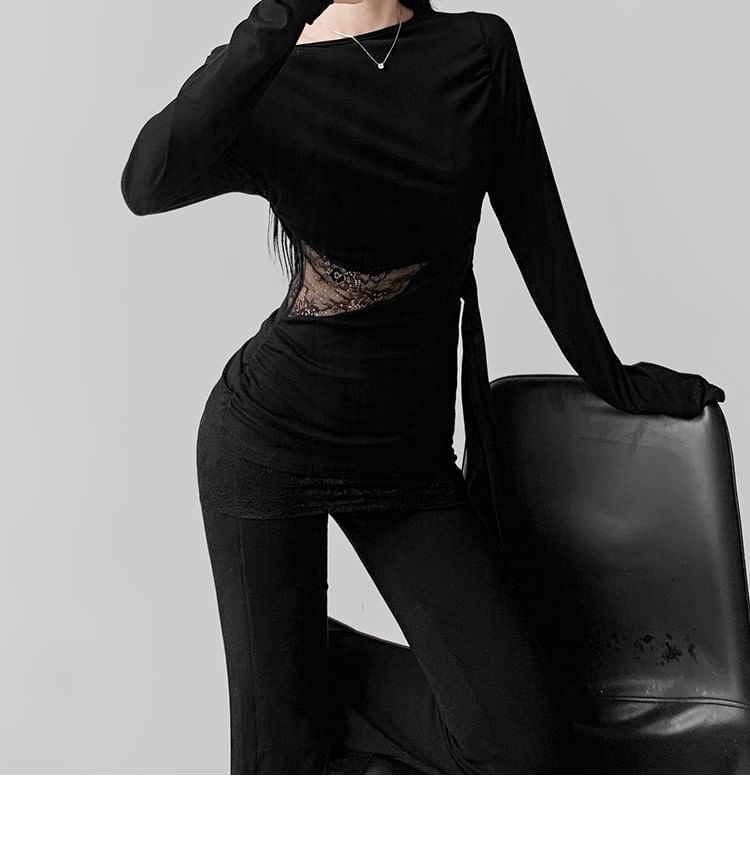 Slim-Fit Off-Shoulder Tee with Lace Panels and Asymmetric Long Sleeves