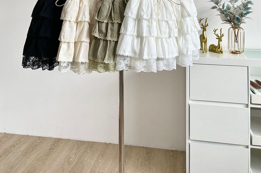 Lace Panel Tiered Mini A-Line Skirt