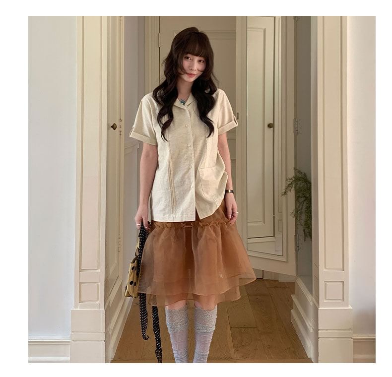 Lapel Collar Lace Panel Short-Sleeve Pintuck Blouse