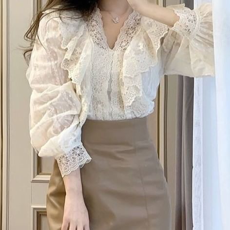 Ruffled Lace V-Neck Puff-Sleeve Blouse