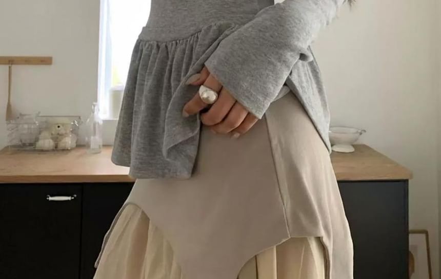 Off-Shoulder Ruffle Long-Sleeve Top