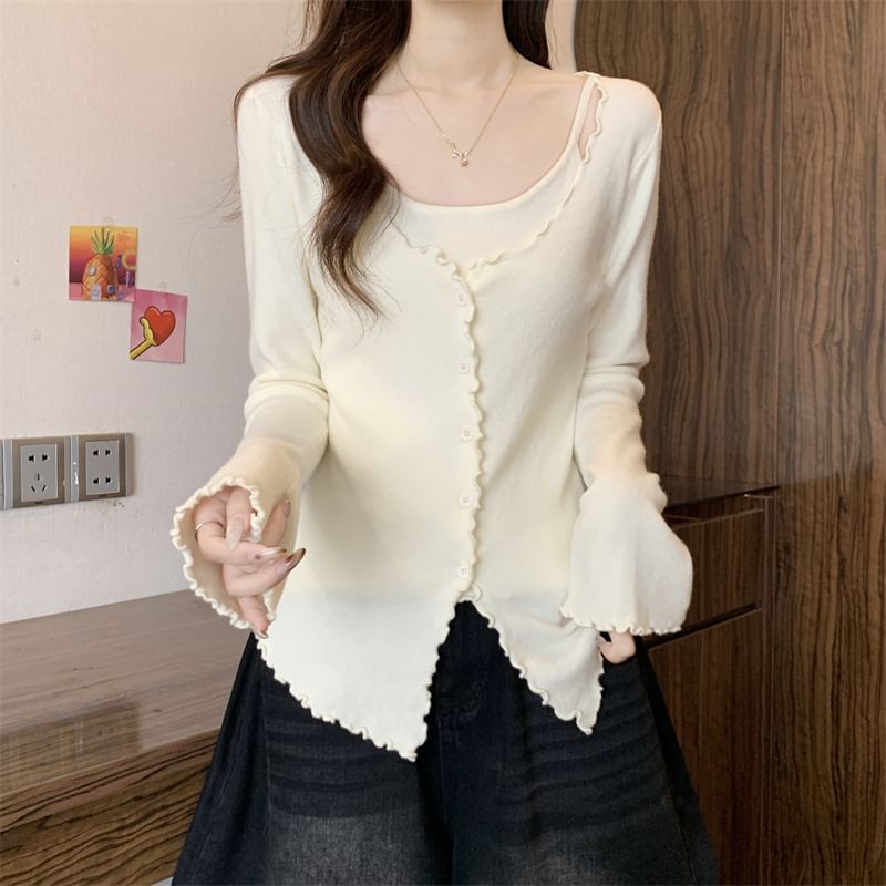 Extended Sleeve U-Neck Minimalist Lettuce Edge Two-Piece Knit Top
