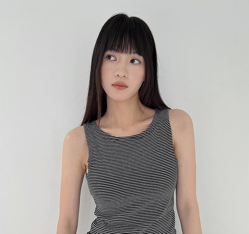 Round Neck Striped Sleeveless Top