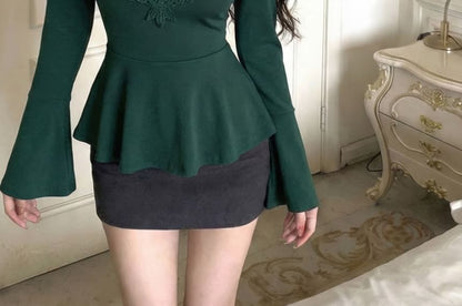 Flared Cuff V-Neck Lace Trim Peplum Tee