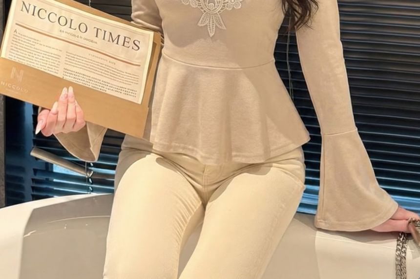 Flared Cuff V-Neck Lace Trim Peplum Tee