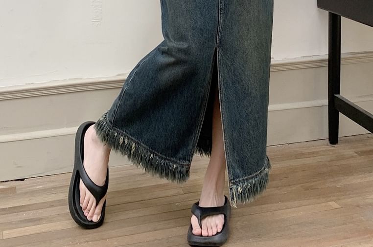 Fringed Denim Maxi Pencil Skirt with Front Slit - Altfashion Shop