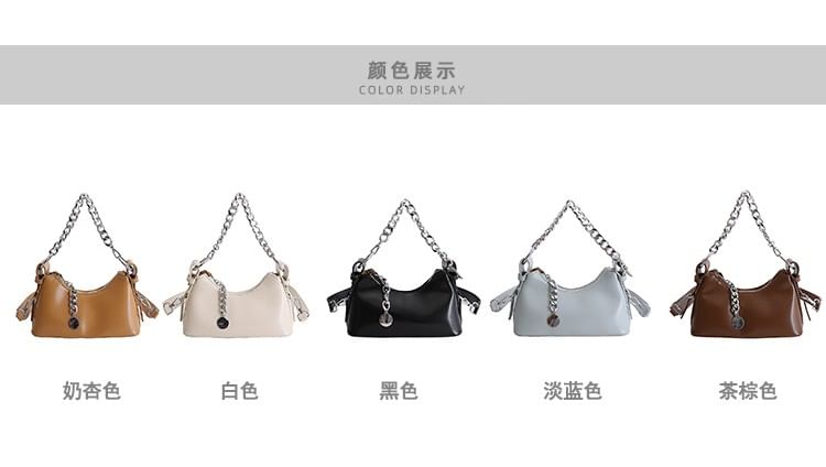 Chunky Chain Faux Leather Shoulder Bag