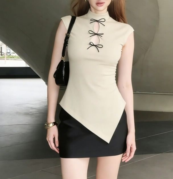 Asymmetric Cut-Out Mock Neck Fitted Tank Top