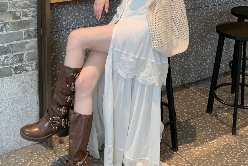Sleeveless V-Neck Lace Panel Button-Up Slit Maxi A-Line Dress