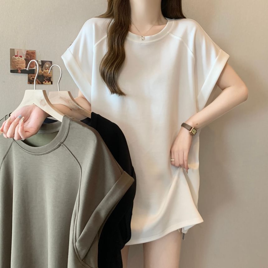 Raglan Round Neck Short Sleeve Tee