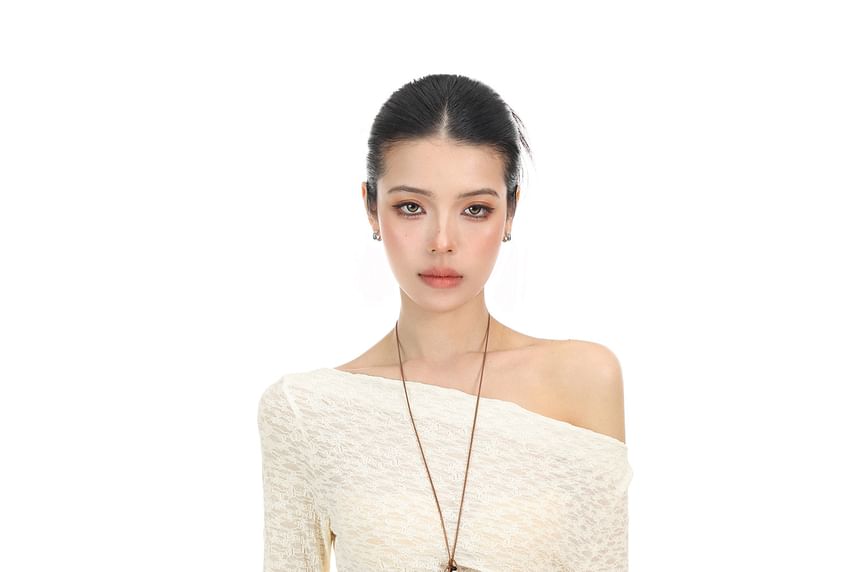 One-Shoulder Asymmetric Long-Sleeve Tee