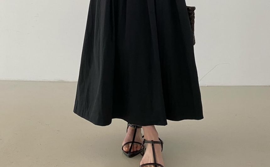 Sleeveless V-Neck Plain Pleated Hem Maxi A-Line Dress
