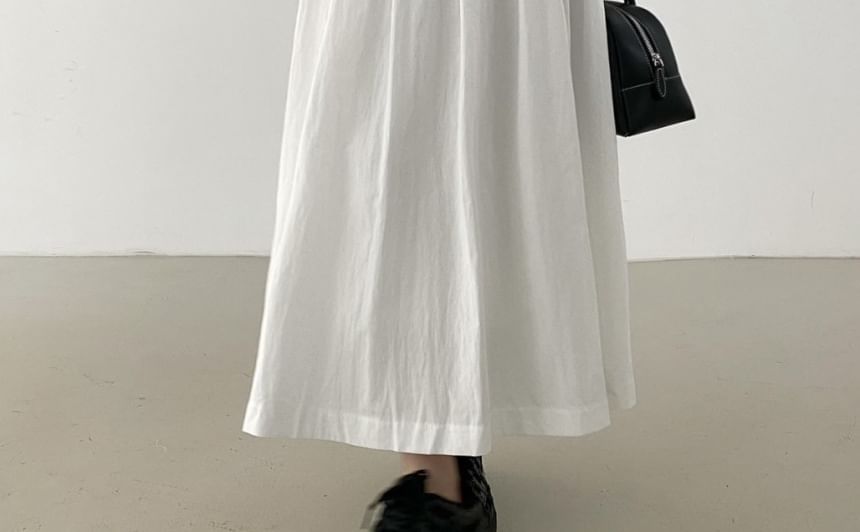 Sleeveless V-Neck Plain Pleated Hem Maxi A-Line Dress