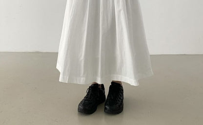 Sleeveless V-Neck Plain Pleated Hem Maxi A-Line Dress