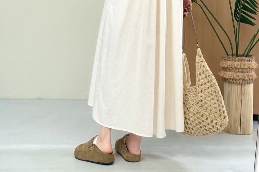 Puff-Sleeve Crewneck Plain Maxi A-Line Dress