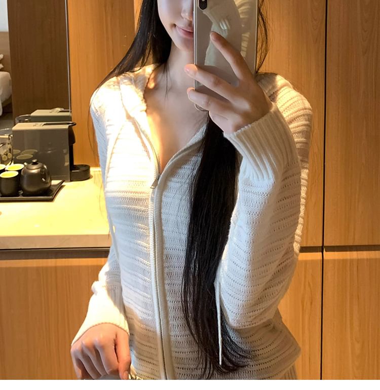 Zip-Up Plain Cardigan