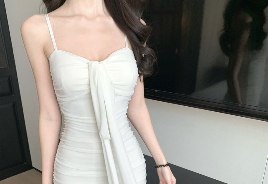Spaghetti Strap V-Neck Trained Plain Maxi A-Line Dress