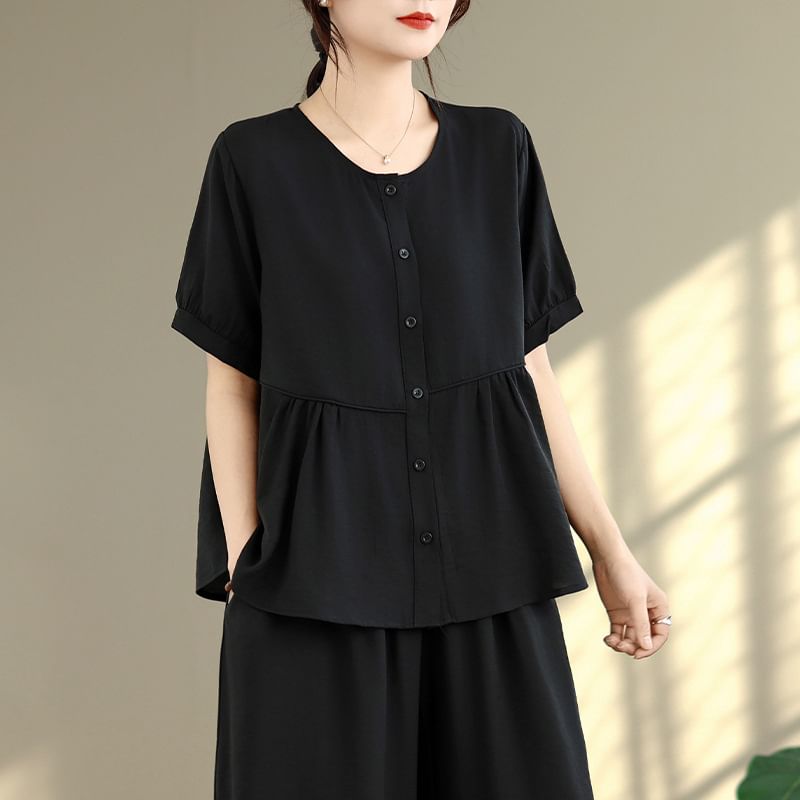 Coordinated 2-Piece Set: Casual Boxy Shirt and Flared Trousers