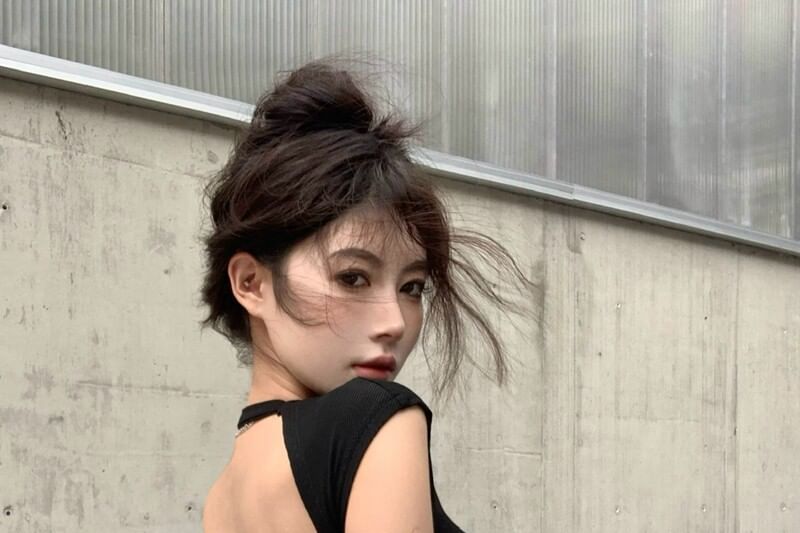 Round Neck Cutout Back Tee with Cap Sleeves