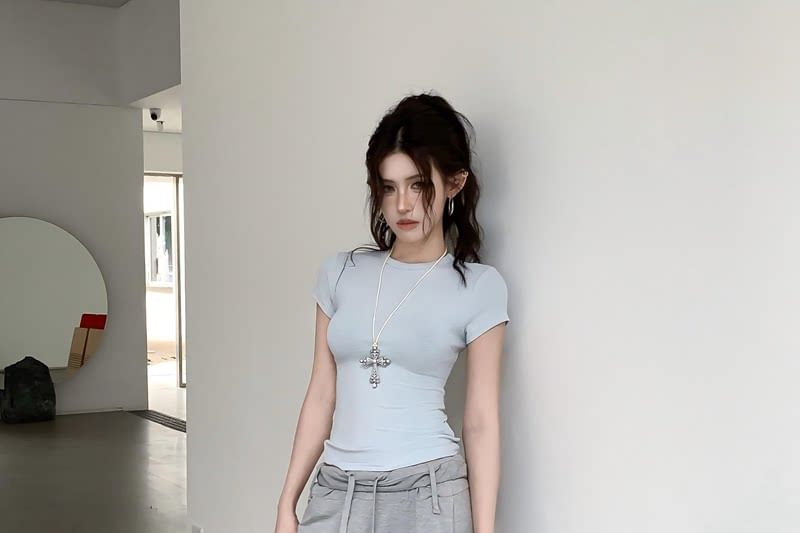 Crew Neck Solid Short Sleeve T-Shirt