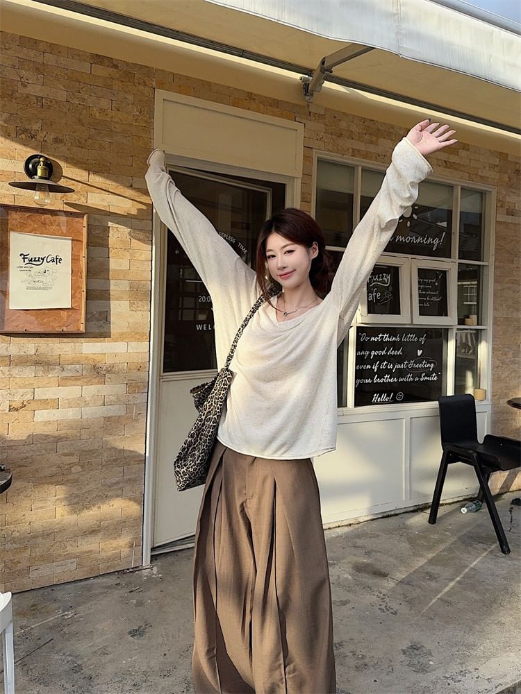 Long Sleeve V-Neck Solid Tee
