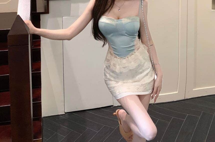 Lace Panel Sleeveless Cami