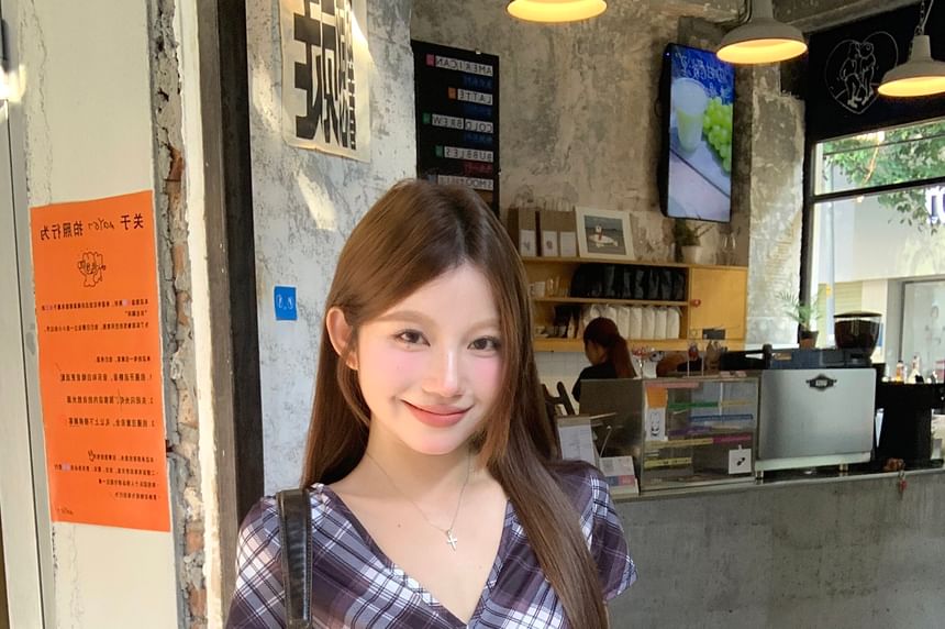 Plaid Wrap V-Neck Tee with Short Sleeves