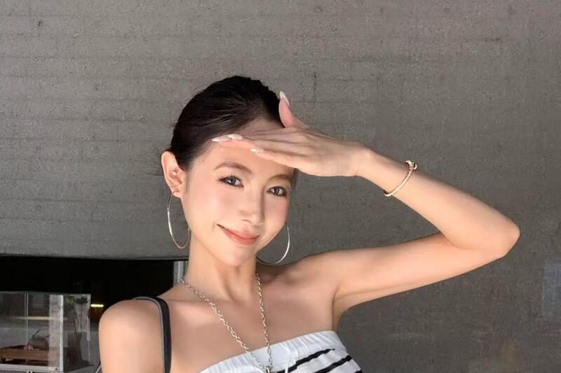 Striped Off-Shoulder Crop Tube Top