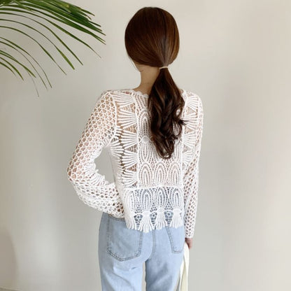 Round Neck Long Sleeve Scallop Trim Crochet Knit Top