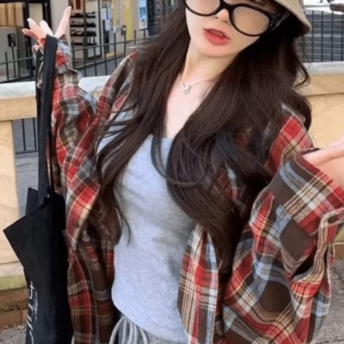 Long Sleeve Plaid Pocket Front Oxford Shirt
