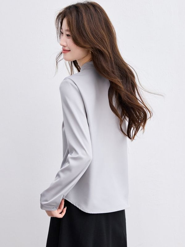 Short Sleeve Band Collar Solid Button-Up Shirt